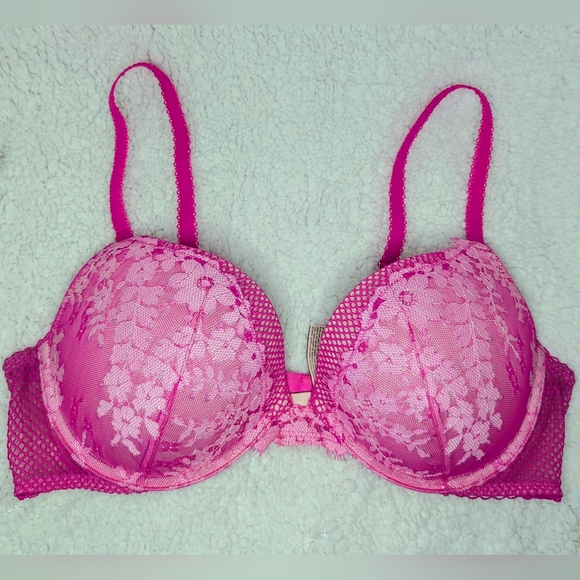 Victoria's Secret Other - Victoria's Secret Pink Lace Bra